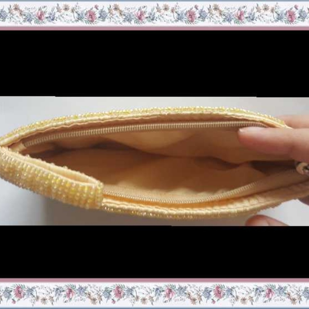 Gipsy Hippy floral Yellow Beaded Cosmetic bag case - Picture 3 of 3